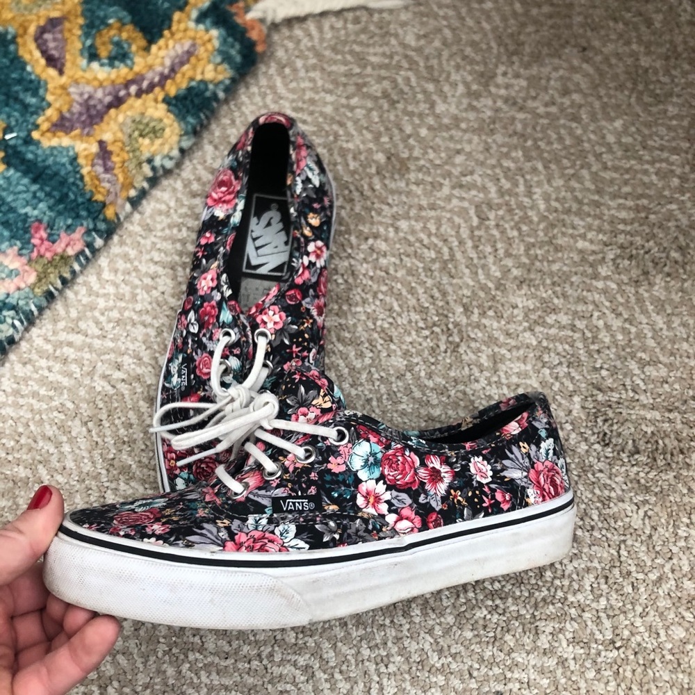 Floral Vans Sz 7